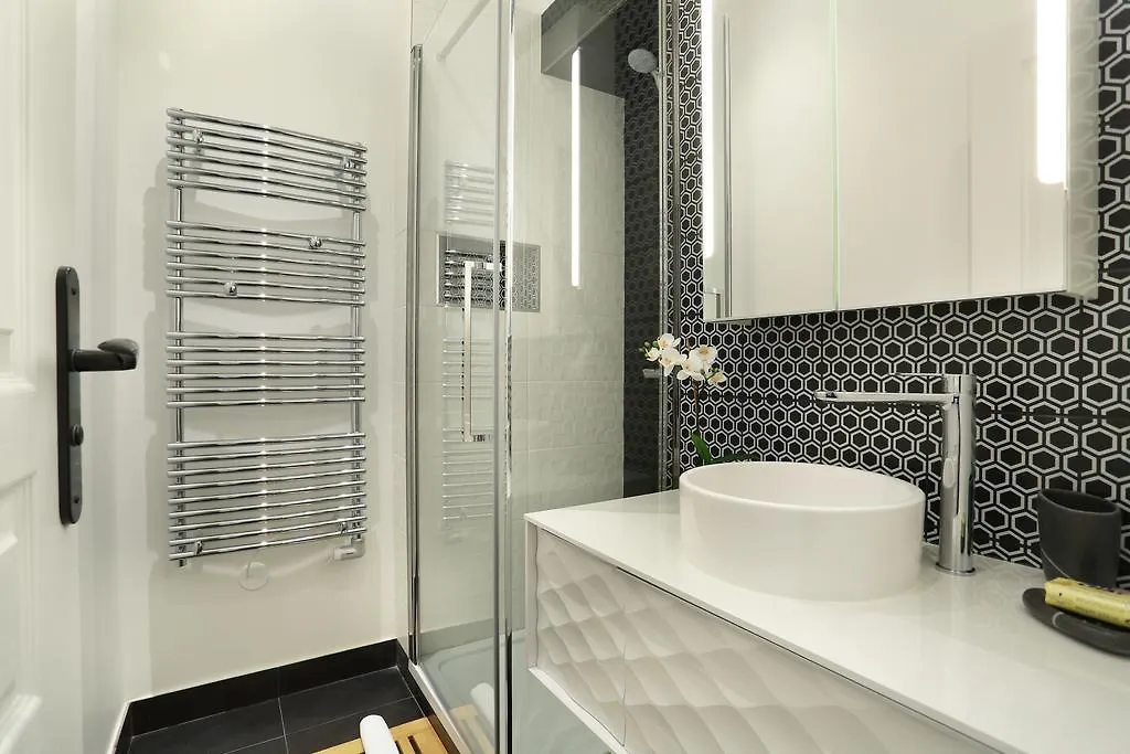 Rent A Room - Residence Blanche Paříž