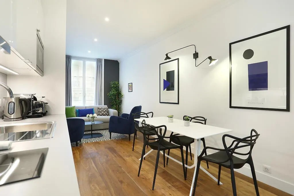 Rent A Room - Residence Blanche Paříž