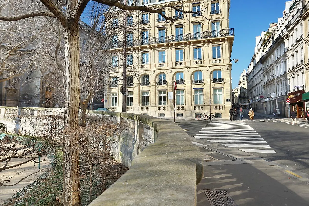 Résidence Blanche Parigi 0*,